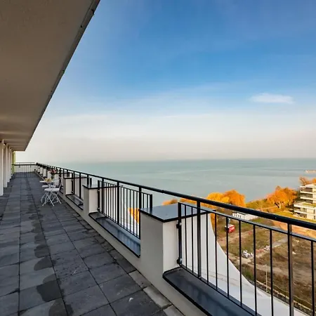 Mf Lux Penthouse *
