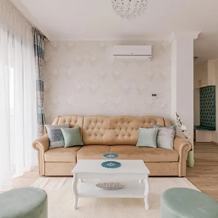 Mf Lux Penthouse *