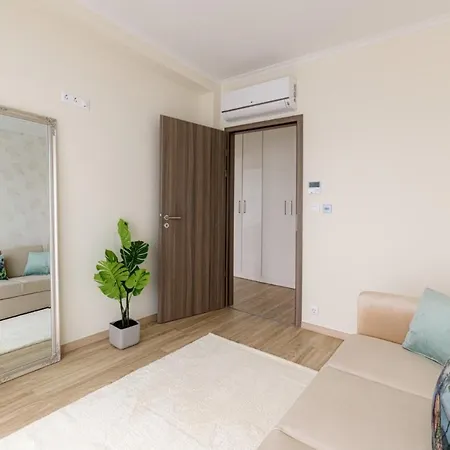 Myflat Lux Penthouse Apartment