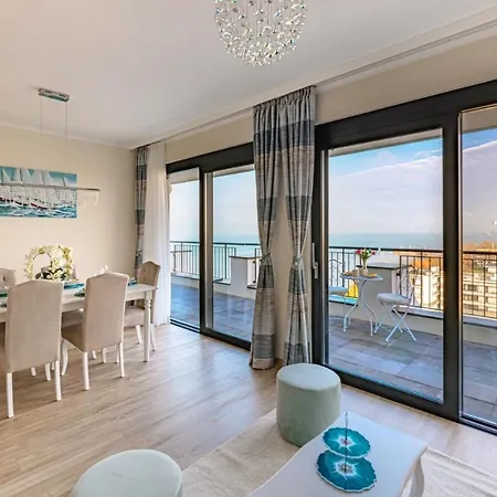 Mf Lux Penthouse *