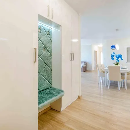 Myflat Lux Penthouse Apartment *