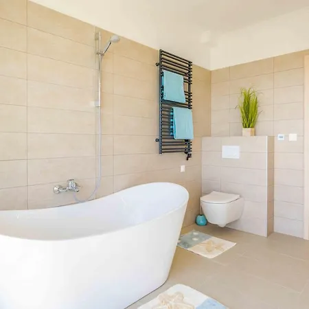 Myflat Lux Penthouse דירה *